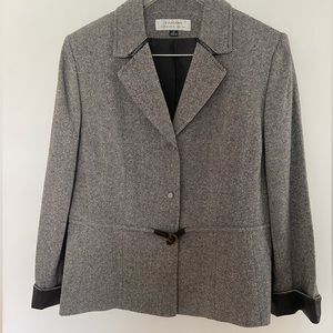 Tahari Arthur S. Levine Gray  2pcs Skirt $ Jacket  Suit Wool Blend Sz 14